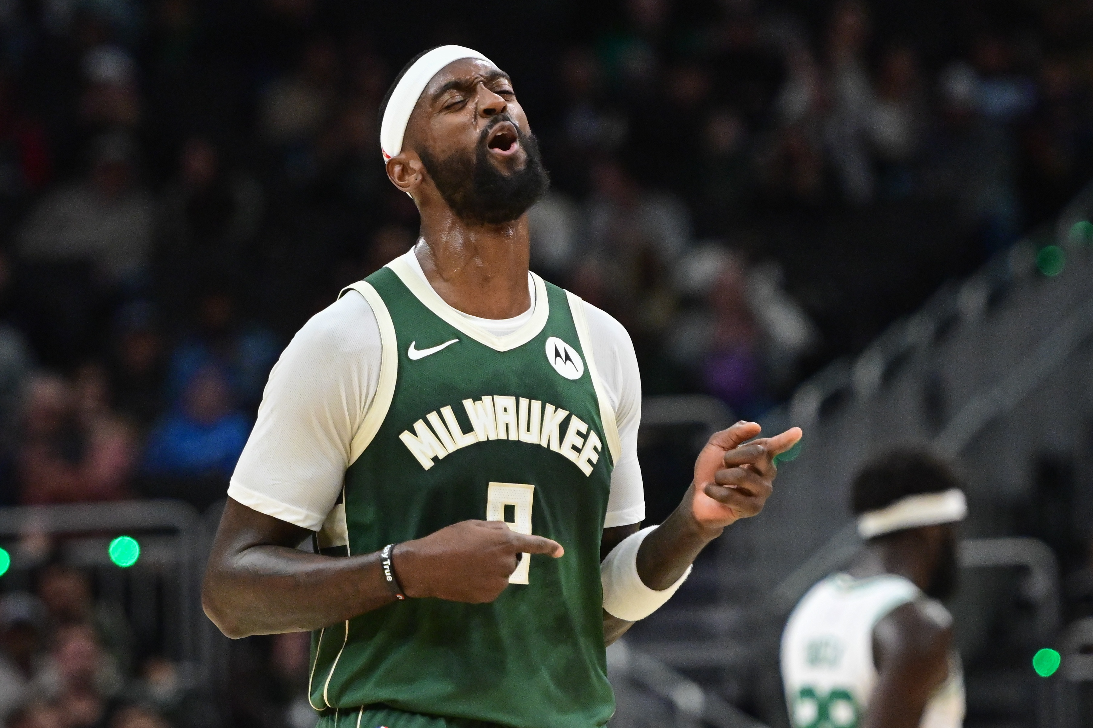 开云登录入口-这么多铁人！波蒂斯&amp;罗林斯&amp;哈里斯半场合计14中2仅拿7分